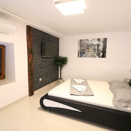 Apartment Porto With Terrace Baška Exteriér fotografie