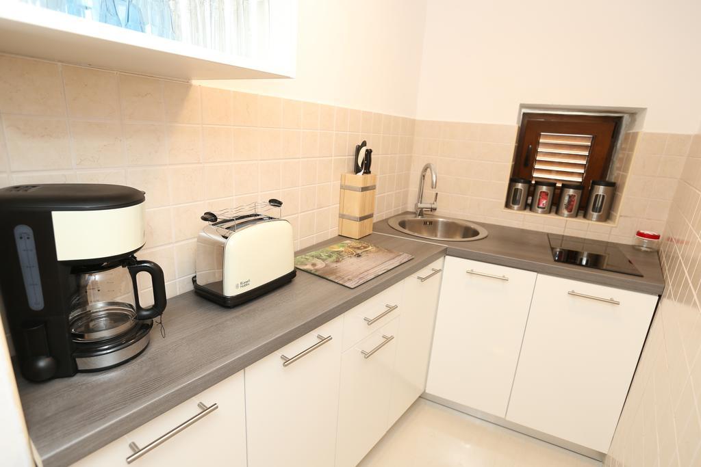 Apartment Porto With Terrace Baška Pokoj fotografie